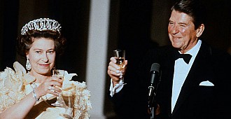 1980'lerde Kraliçe 2. Elizabeth'e…
