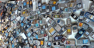 Eski model telefonlar birden kıymete bindi!..
