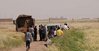 Mayınlı bölgeye giren Suriyeliler geri…