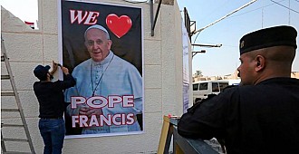 Papa tarihte ilk kez Irak'a gidiyor