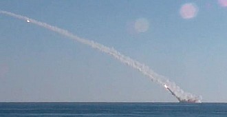 Rusya IŞİD'i denizaltıdan vurdu!..