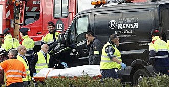 İspanya'da otobüs kazası!.. İçinde…