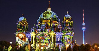 Berlin'de ışık festivali