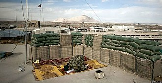 Taliban uyuşturucu merkezini ele geçirdi