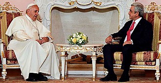 Papa Ermenistan'da gene "soykırım"…