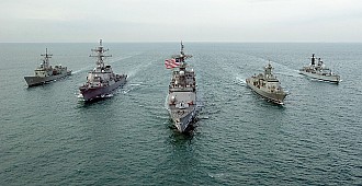 ABD, İran gemilerine ateş açtı!..