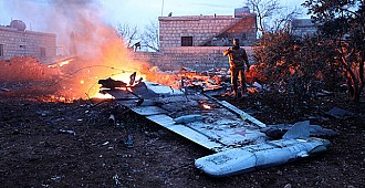 Suriyeli muhalifler Rus uçağını düşürdü!..