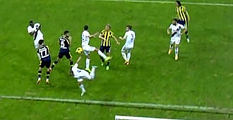 Fenerbahçe tartışmalı penaltıyla galip:…