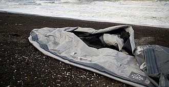 Yunanistan sularında sığınmacı botu…
