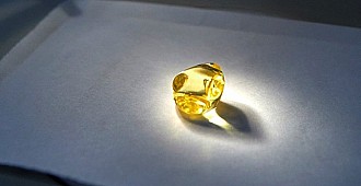 34.17 karatlık sarı elmas bulundu