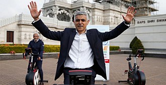 Sadık Han 2. kez Londra Belediye Başkanı…