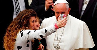 Papa Francis'in Instagram yolculuğu…