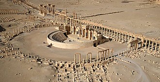 IŞİD Palmira'yı yeniden ele geçirdi