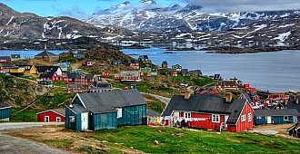 Grönland'dan Trump'a tepki: Satılık…