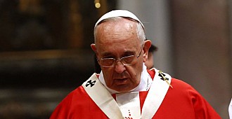 Papa sübyancı rahiplerin kurbanlarından…