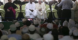 Papa camide konuştu: "Hepimiz kardeşiz"