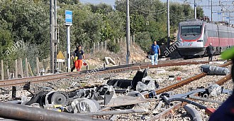 İtalya'da tren kazası, 20 ölü