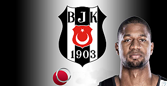 D.J. Strawberry Beşiktaş'ta kaldı
