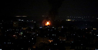 Gazze'ye hava saldırısı!..