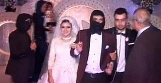 Yok artık! IŞİD konseptli düğün