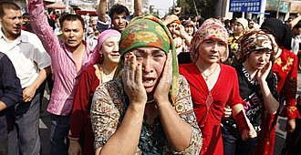 Uygur katliamı: 50 ölü