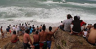 Şile'de 4 kişi boğuldu, 1 kişi…