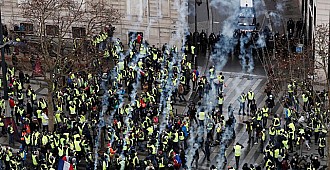 Fransa'da yüzlerce gözaltı