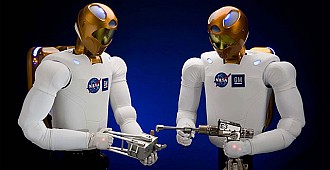 Mars'ı robotlar keşfedecek!..