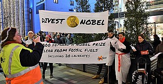 Nobel törenine protestolar damga vurdu!..