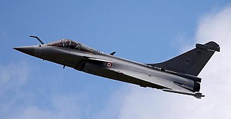 Fransa Mısır'a 30 Rafale uçağı…