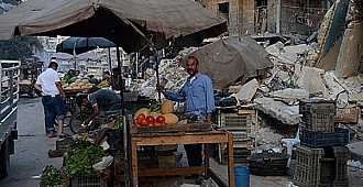 Halep'te pazar yerleri boş kaldı!..