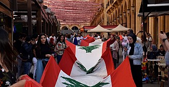 Lübnan'da bayrak rekoru