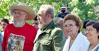 Castro ağabeyini kaybetti