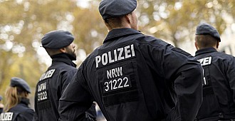 Irkçı tehlike: Alman polisi zan altında!..