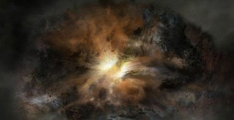 En parlak galaksi kara delikle parçalanıyor