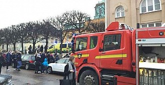 İsveç'te lisede şiddetli patlama