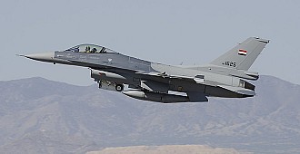 Irak savaş uçakları operasyonda