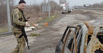 Kiev yolundaki korkunç kanıtlar savaş…