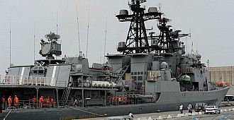 Rus savaş gemileri Tartus Üssü'nden…