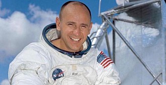 Ayda ilk yürüyen astronot Bean öldü