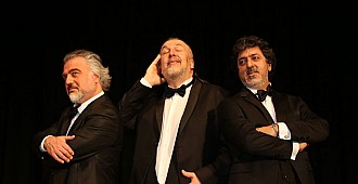 3 BASSES KONSERİ Süreyya Opera Sahnesi'nde