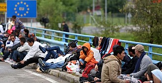 Avusturya'da 5 mülteci açlık grevinde