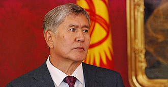 Atambayev parti liderliğinden ayrıldı