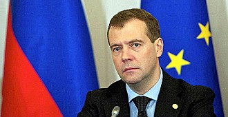 Medvedev'den şok açıklama!..