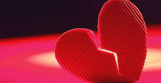Kalp krizinin taklitçisi kırık kalp sendromu