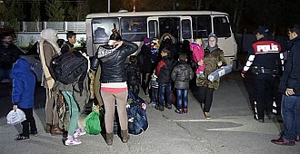 15 kişilik minibüste 43 sığınmacı!..