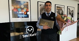 Kahraman Türk taksici ödüllendirildi