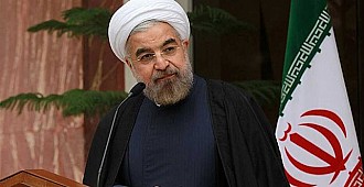Ruhani'den referandum açıklaması