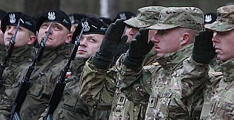 ABD'den Polonya'ya ilave bin asker