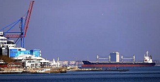 Rusya Karadeniz'deki ticari gemilere…